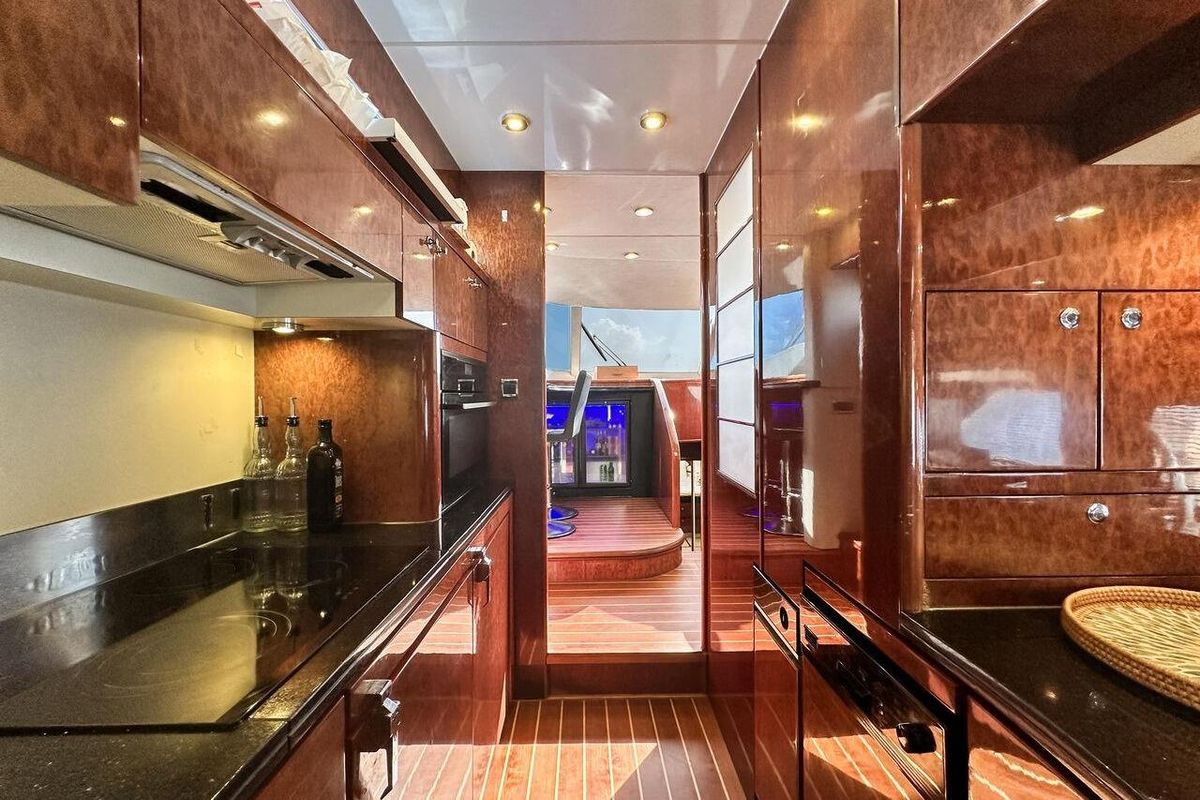 2004 Fairline 73 