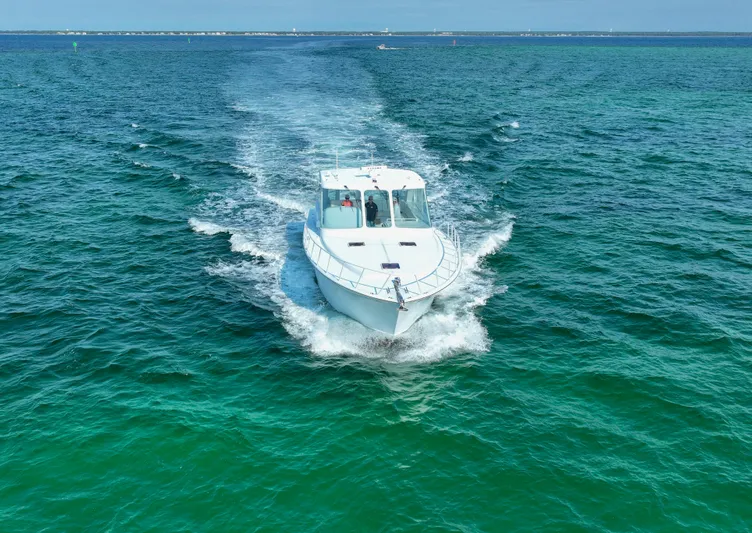 Big Horse Yacht Photos Pics 2006 Dixon Custom 52 Express- BIG HORSE