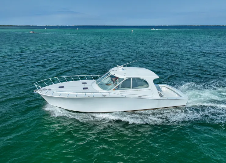 Big Horse Yacht Photos Pics 2006 Dixon Custom 52 Express- BIG HORSE