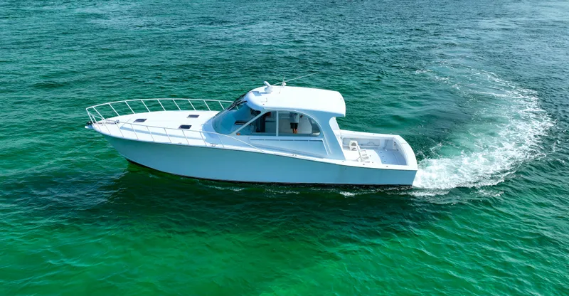 Big Horse Yacht Photos Pics 2006 Dixon Custom 52 Express- BIG HORSE