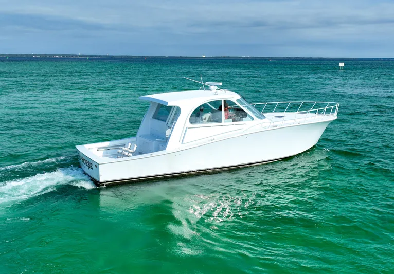 Big Horse Yacht Photos Pics 2006 Dixon Custom 52 Express- BIG HORSE