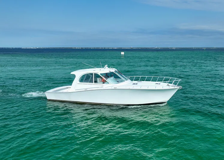 Big Horse Yacht Photos Pics 2006 Dixon Custom 52 Express- BIG HORSE