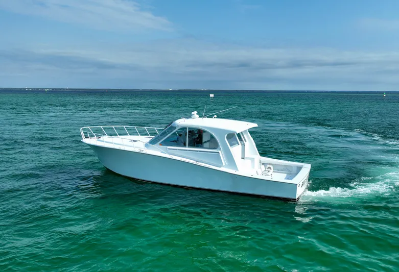 Big Horse Yacht Photos Pics 2006 Dixon Custom 52 Express- BIG HORSE