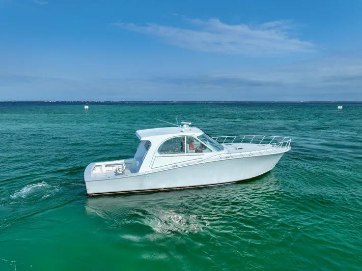 Big Horse Yacht Photos Pics 2006 Dixon Custom 52 Express- BIG HORSE