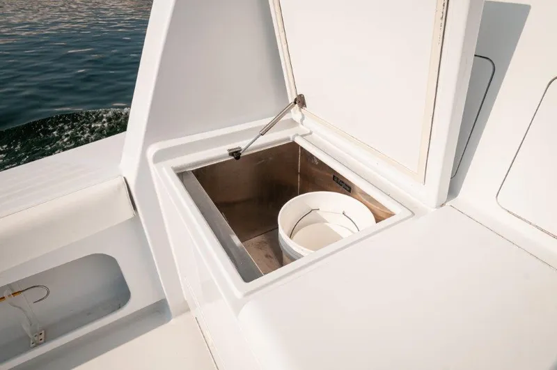 Big Horse Yacht Photos Pics 2006 Dixon Custom 52 Express- BIG HORSE- Cockpit