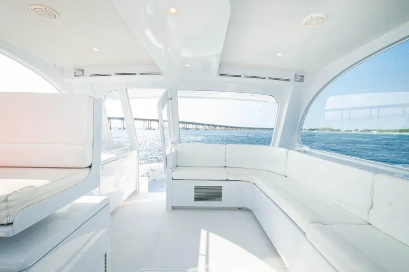 Big Horse Yacht Photos Pics 2006 Dixon Custom 52 Express- BIG HORSE- Command Deck