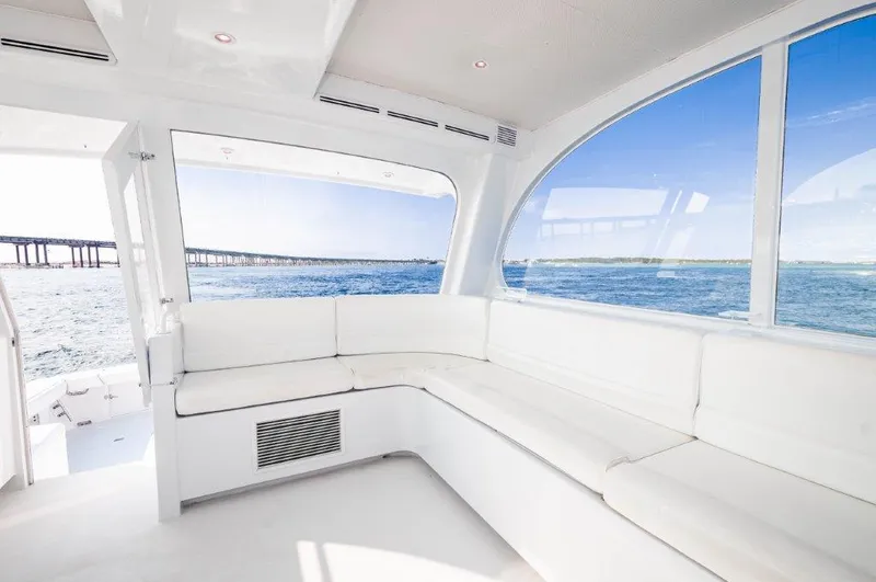 Big Horse Yacht Photos Pics 2006 Dixon Custom 52 Express- BIG HORSE- Command Deck