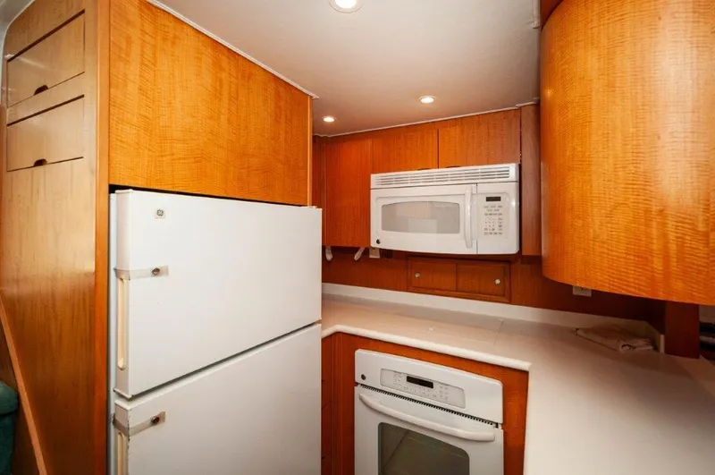 Big Horse Yacht Photos Pics 2006 Dixon Custom 52 Express- BIG HORSE- Galley