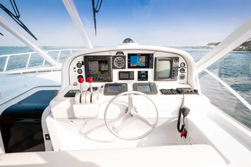 Big Horse Yacht Photos Pics 2006 Dixon Custom 52 Express- BIG HORSE- Helm