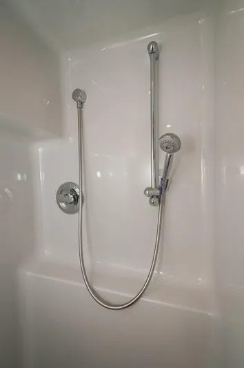 Big Horse Yacht Photos Pics 2006 Dixon Custom 52 Express- BIG HORSE- Shower