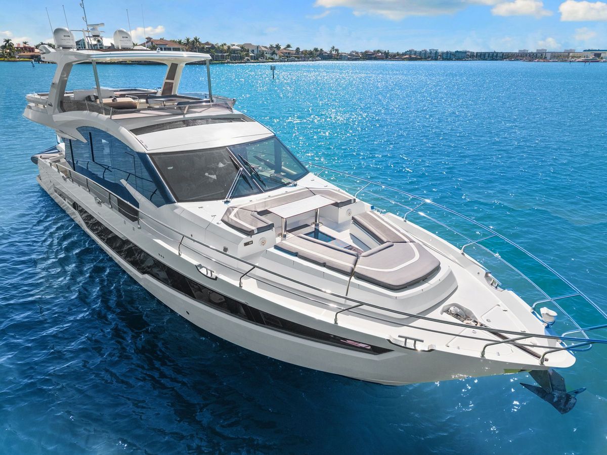 2020 Galeon 72 