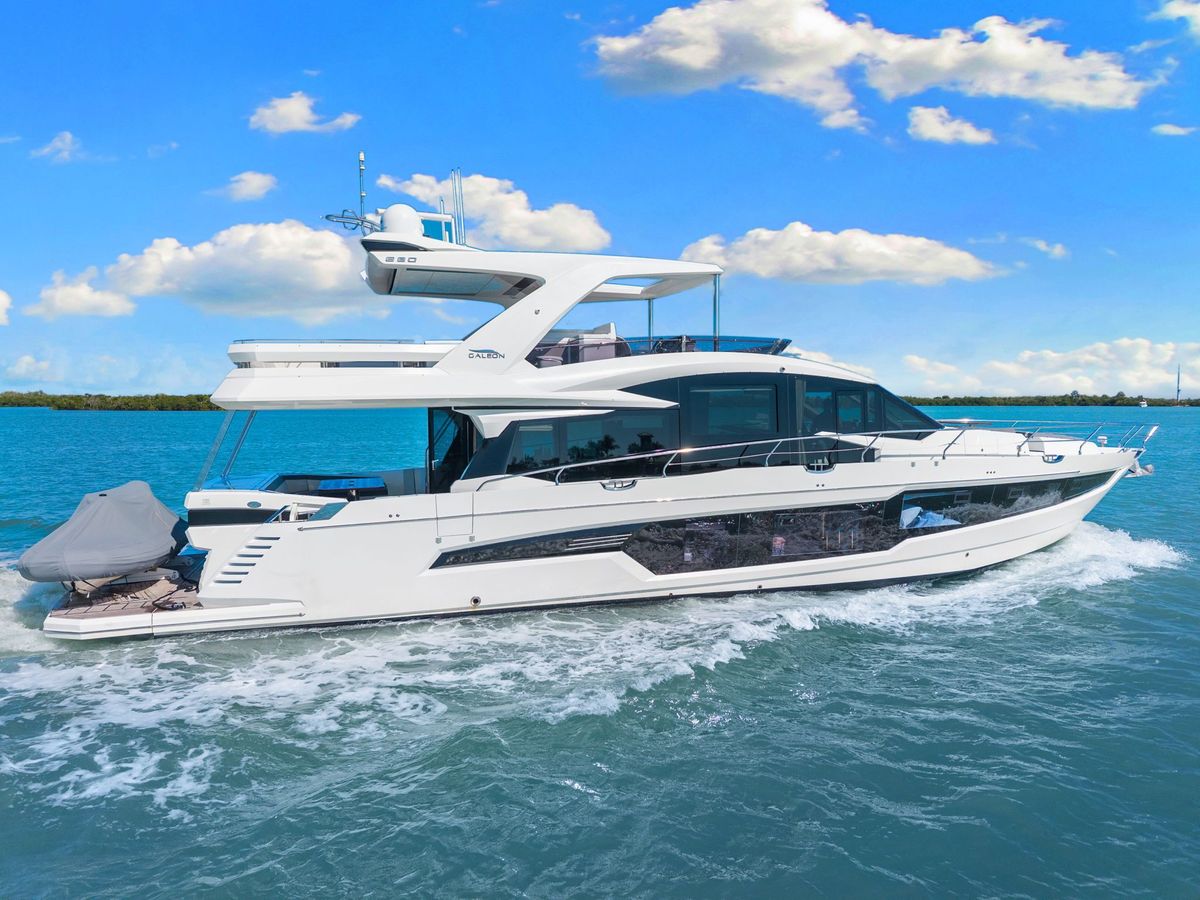 2020 Galeon 72 