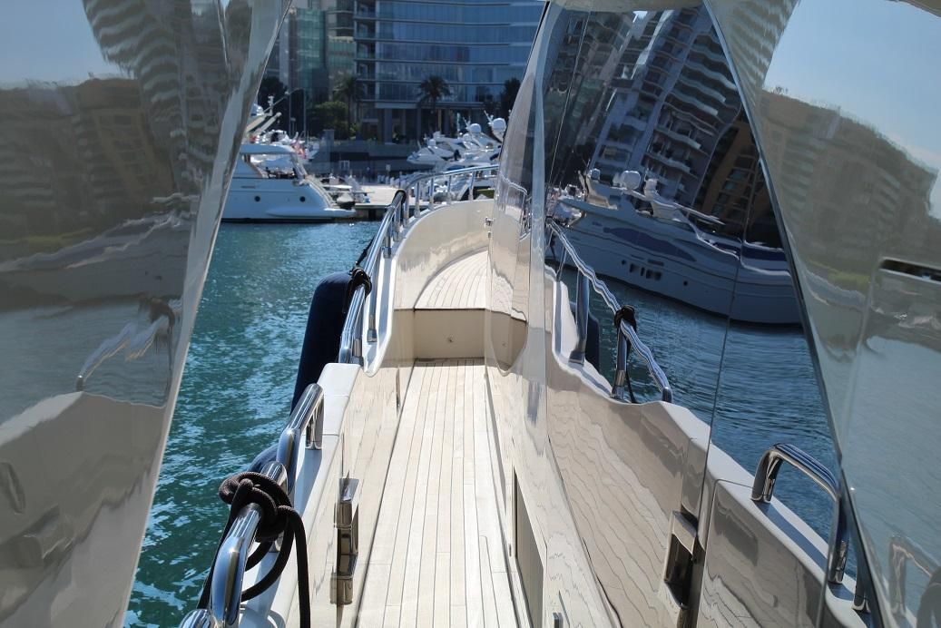2008 Azimut 98 