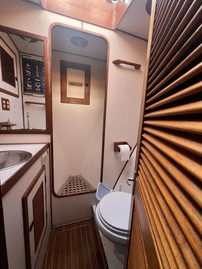  Yacht Photos Pics IMG_6086.jpeg