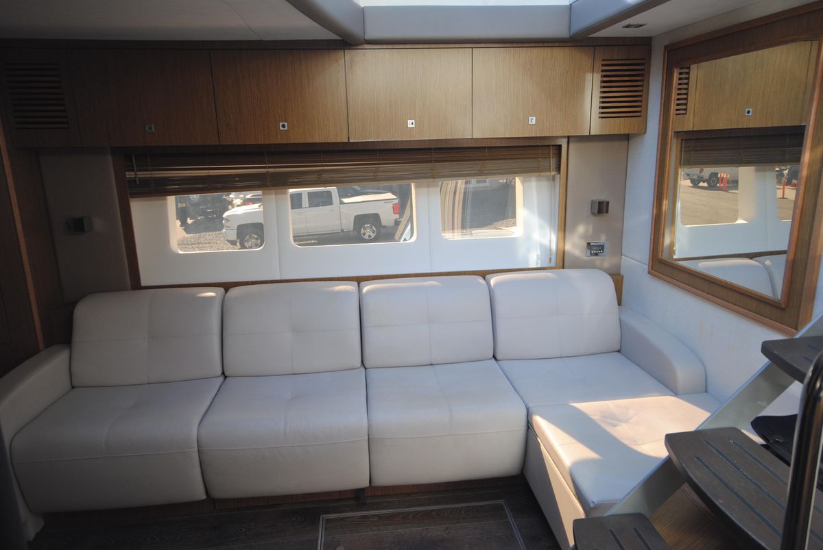 2017 Sea Ray 51 
