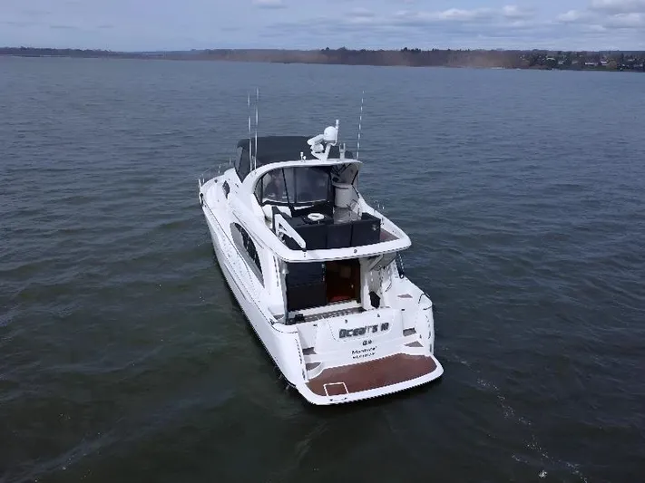 Oceans 10 Yacht Photos Pics 