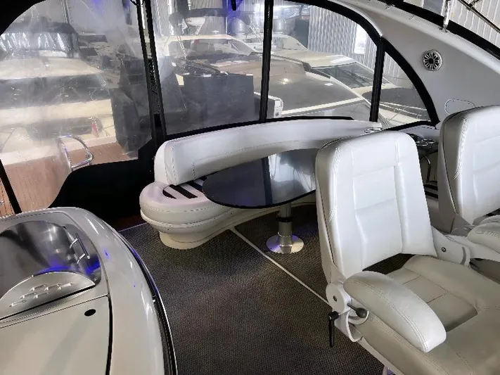 Oceans 10 Yacht Photos Pics 