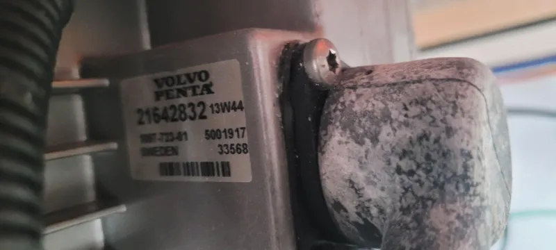 Salt Yacht Photos Pics 