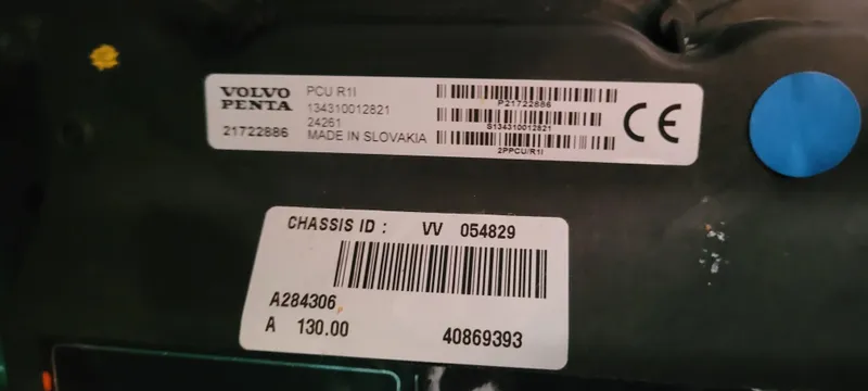 Salt Yacht Photos Pics 