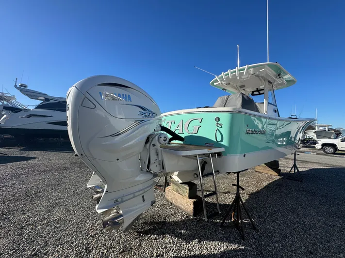 Temp Tag Yacht Photos Pics 2022 Regulator 31 boat with Yamaha XTO engine.