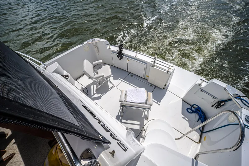 Fiesta Bayb Yacht Photos Pics 2003 Carver 444 Cockpit Motor Yacht with spacious deck overlooking water.