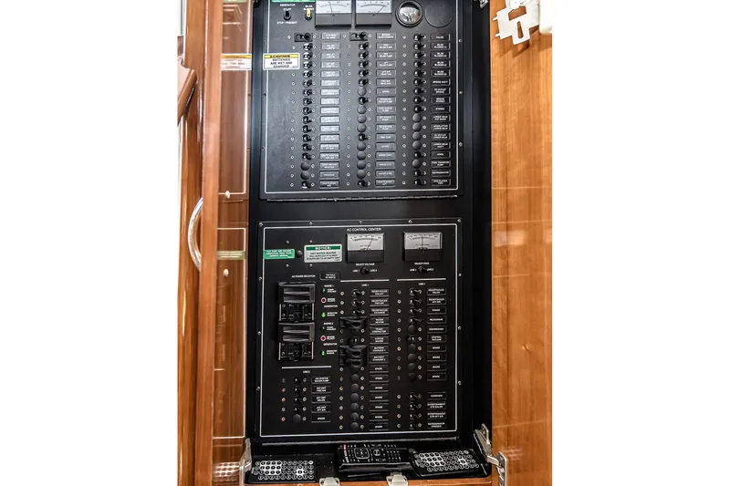 Fiesta Bayb Yacht Photos Pics Electrical control panel on a 2003 Carver 444 Cockpit Motor Yacht.