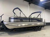 2022 Bennington 25 LSR