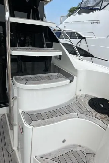 Yonder Star Yacht Photos Pics 