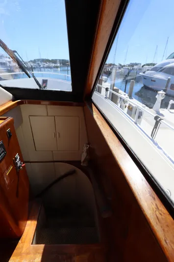  Yacht Photos Pics 1991 Viking Motor Yacht interior with dockside view.