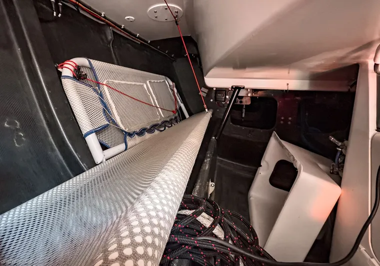 Pendragon Lv Yacht Photos Pics 