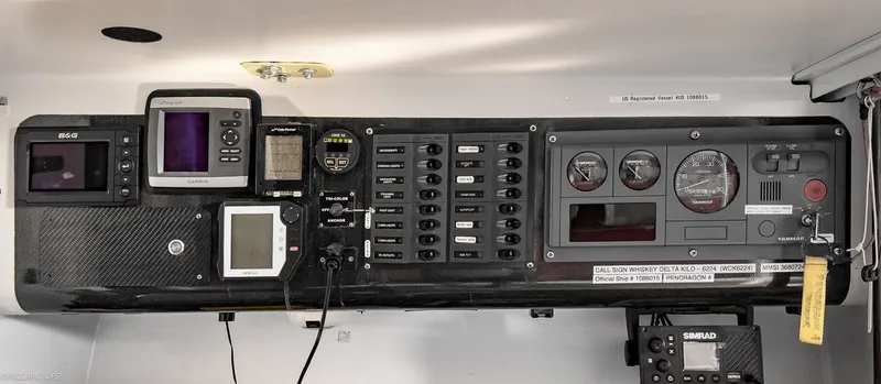 Pendragon Lv Yacht Photos Pics 