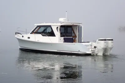 True North 34 Outboard Express