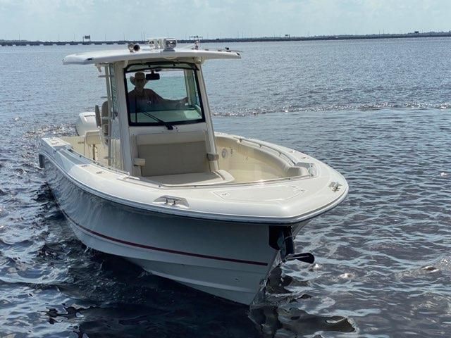 2017 Boston Whaler 330 Outrage