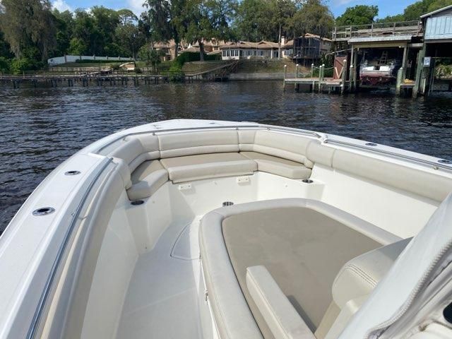 2017 Boston Whaler 330 Outrage