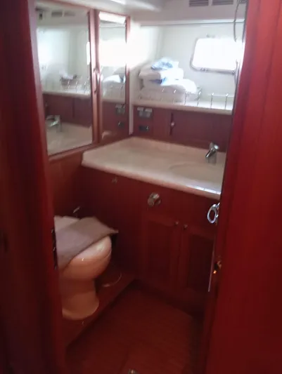 Saturnia Yacht Photos Pics 