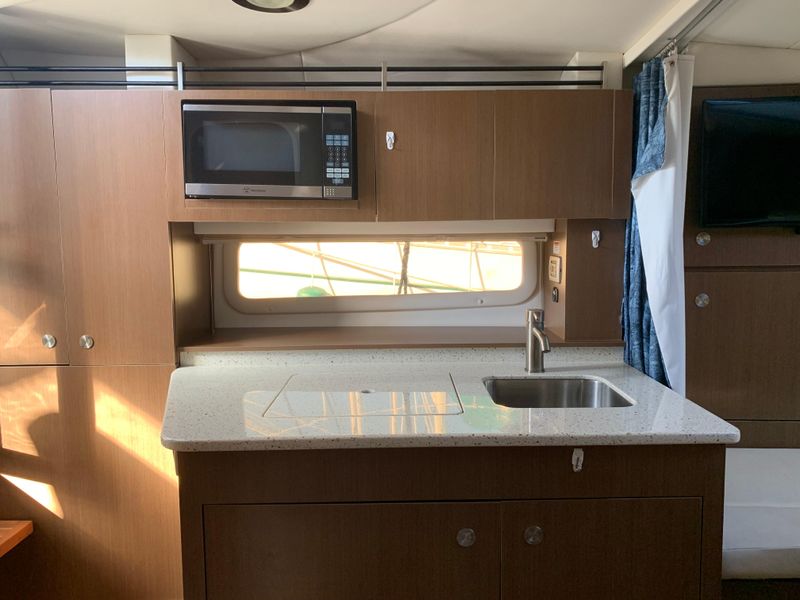 2016 Sea Ray 310 Sundancer