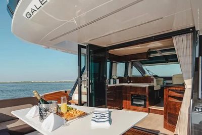Yacht