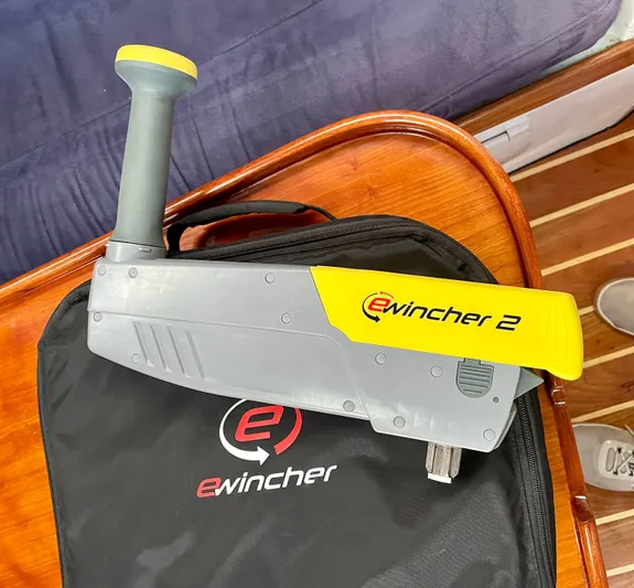 Uhambo Yacht Photos Pics 