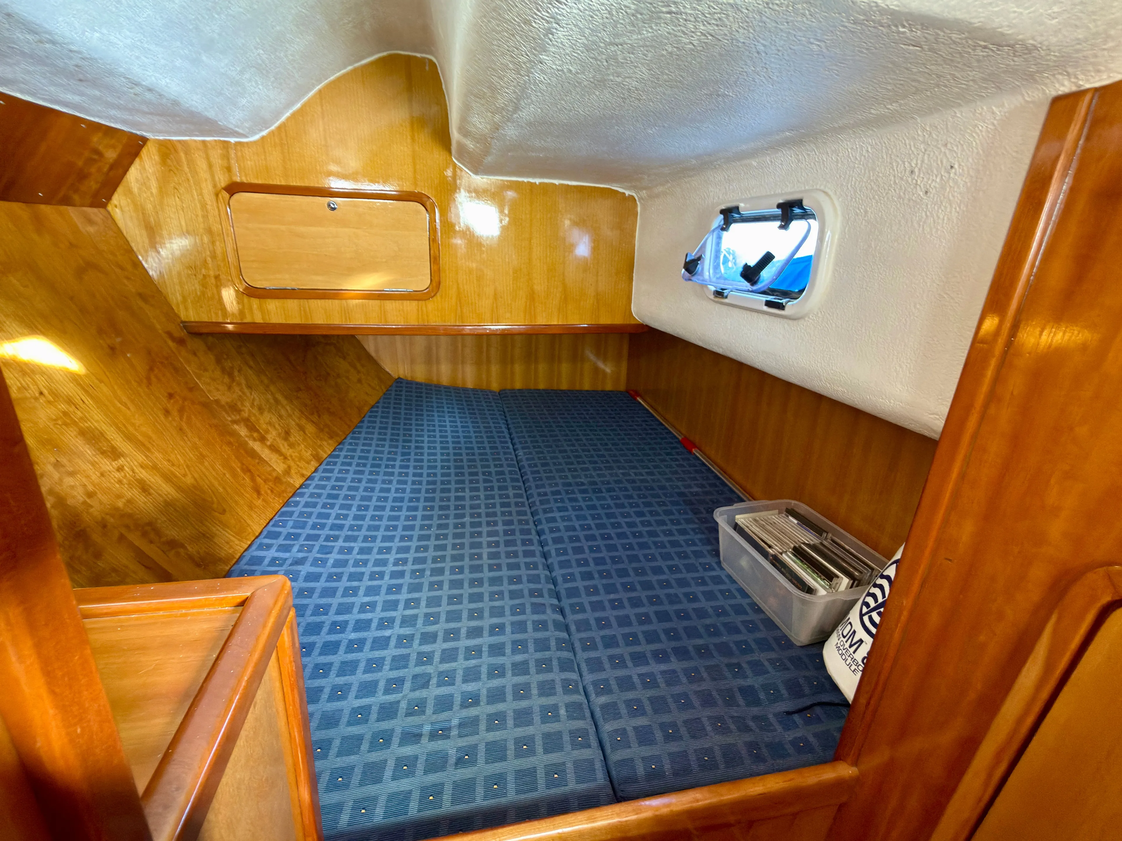 Uhambo Yacht Photos Pics 