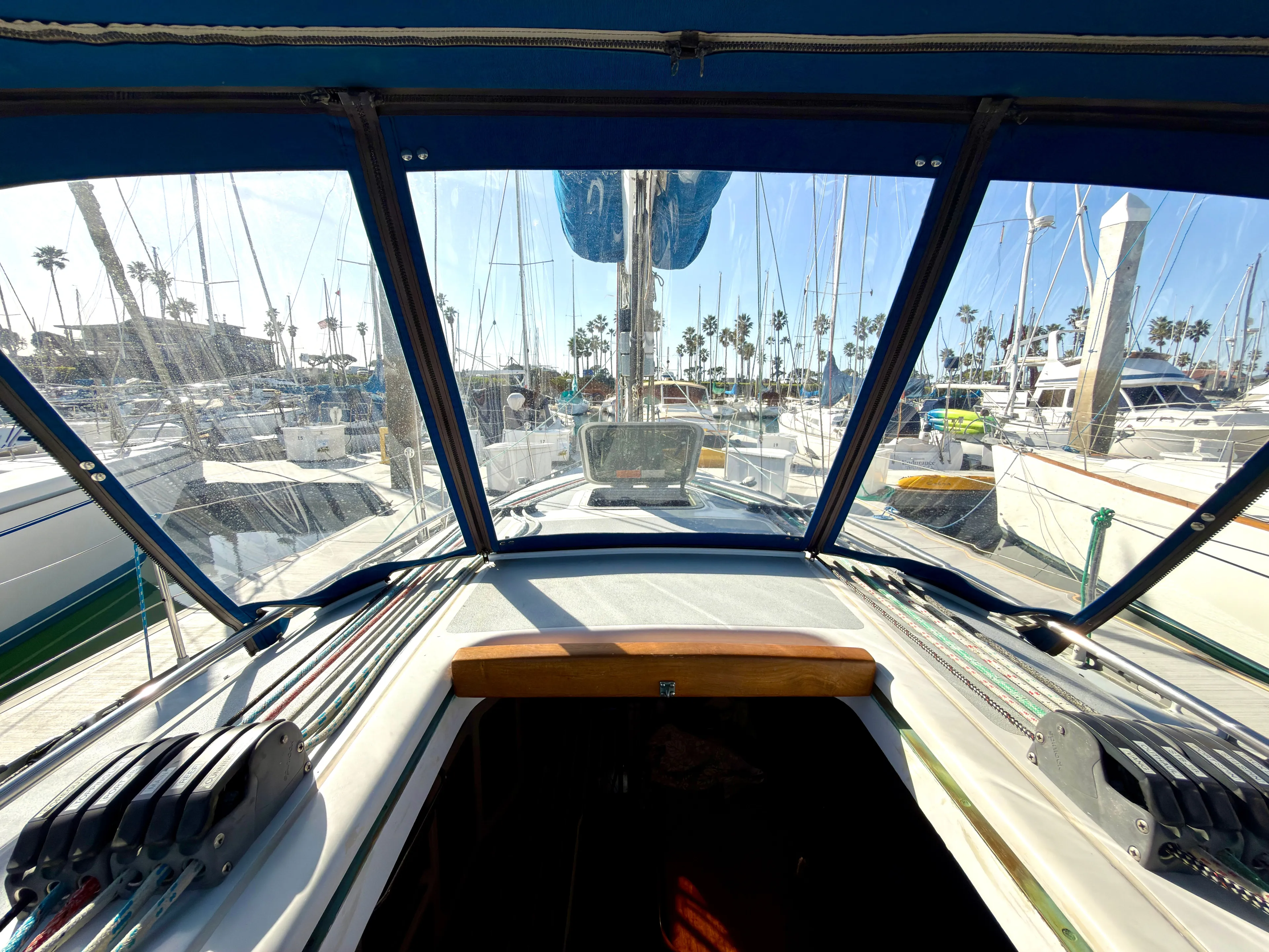 Uhambo Yacht Photos Pics 