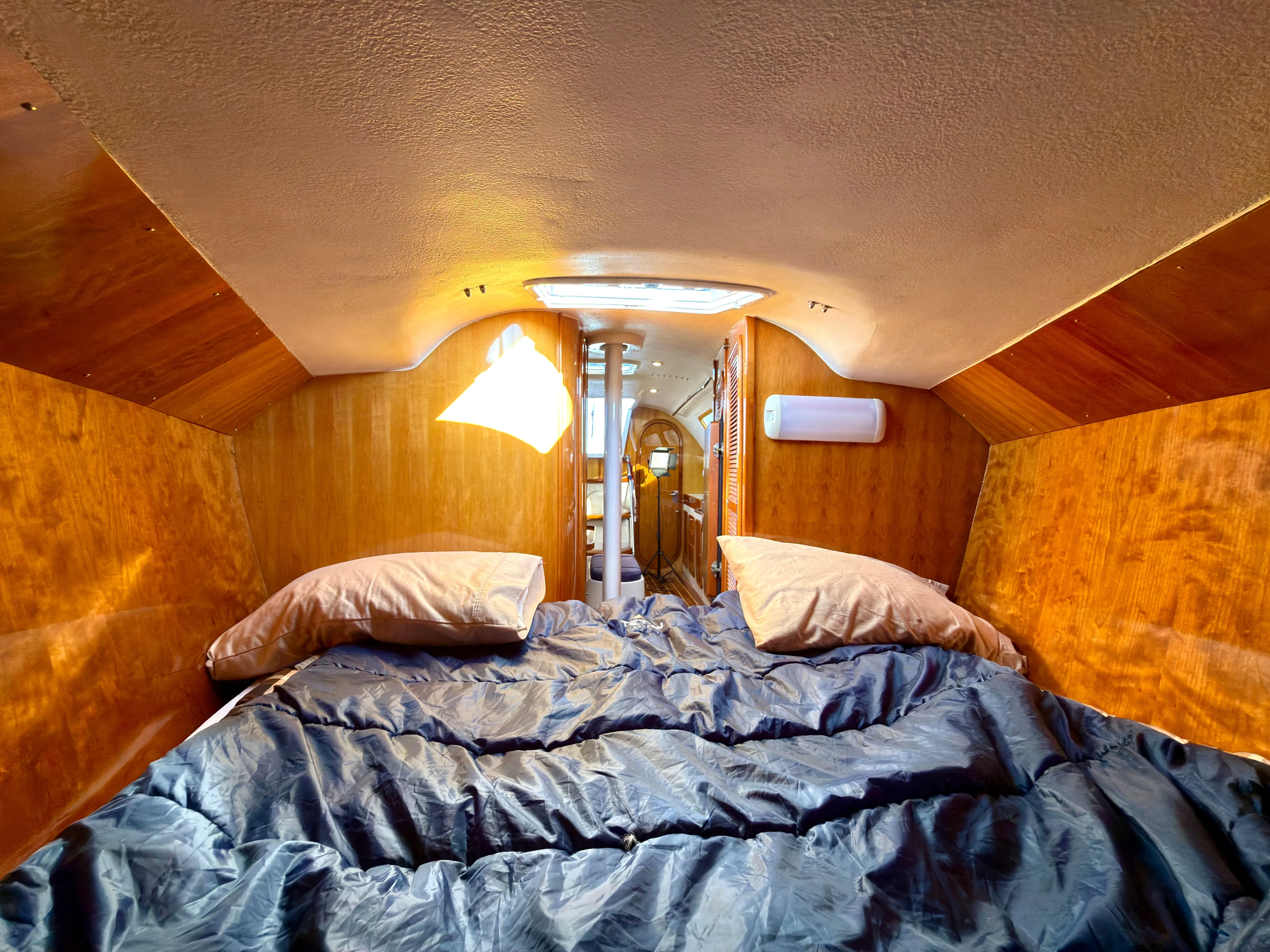 Uhambo Yacht Photos Pics 