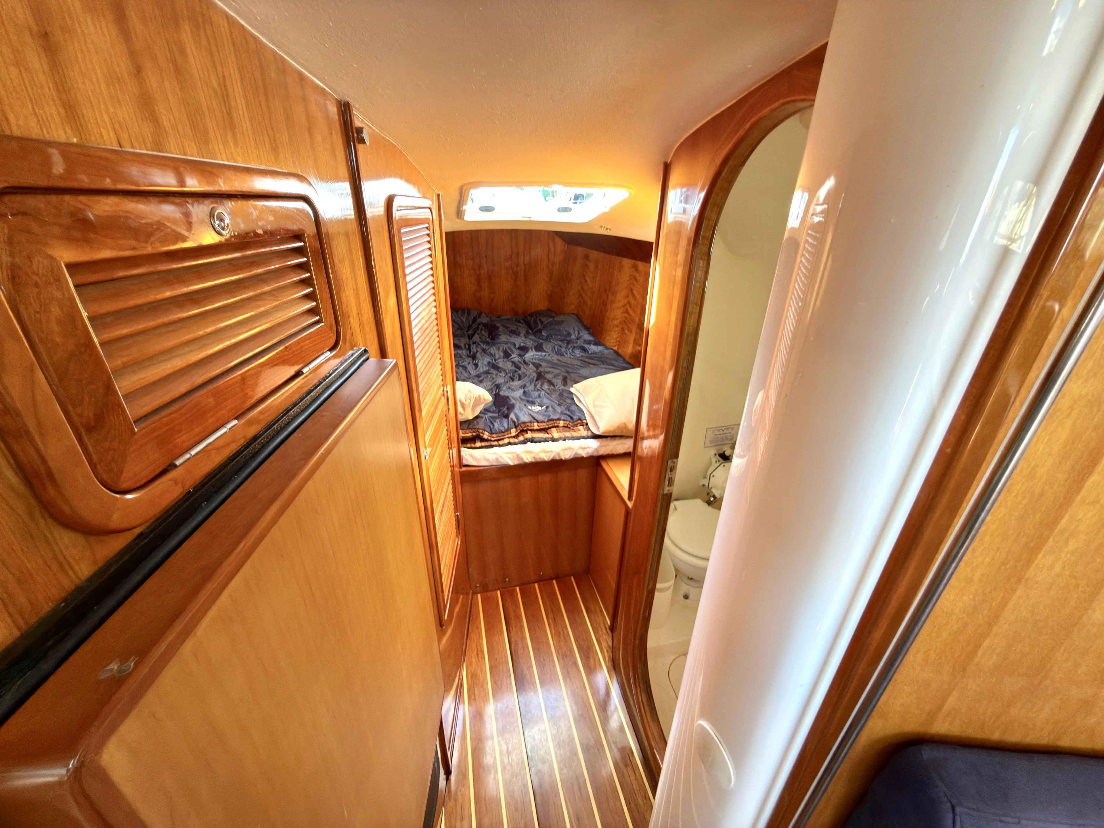 Uhambo Yacht Photos Pics 