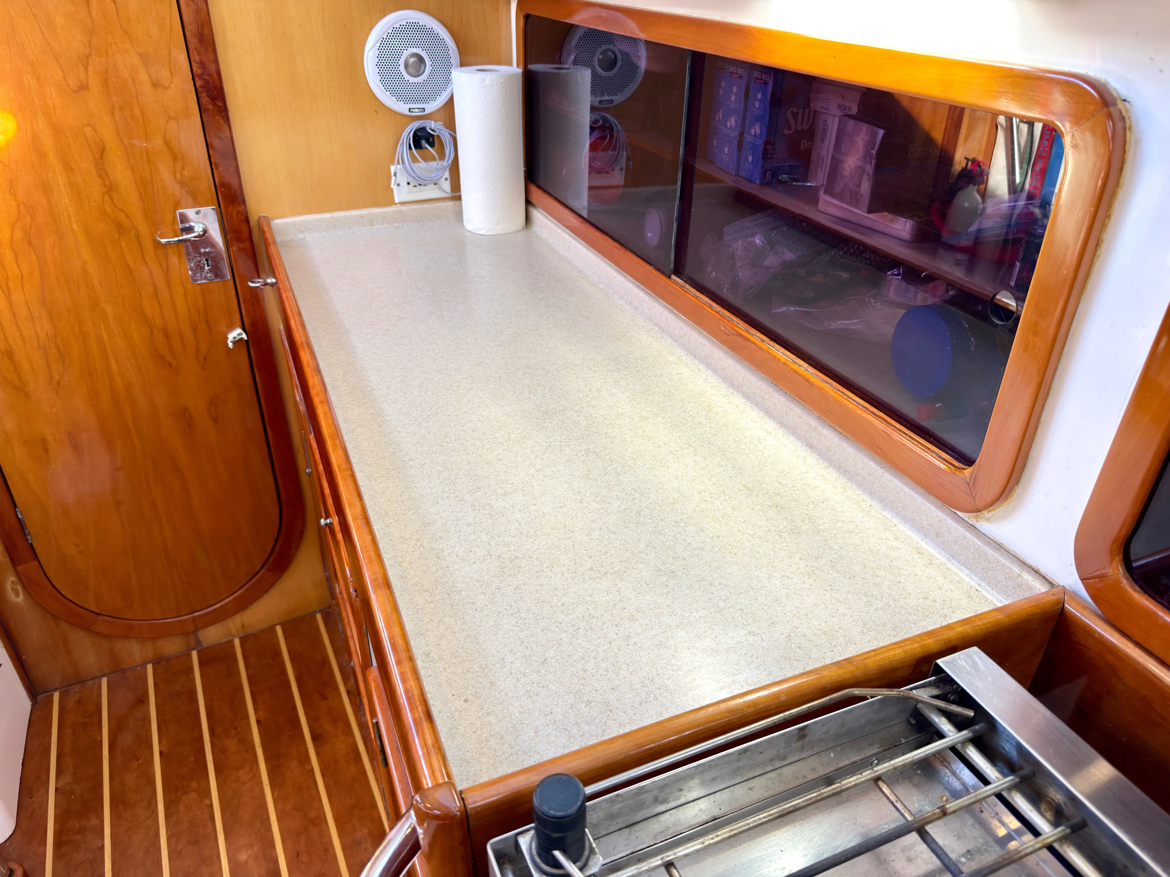 Uhambo Yacht Photos Pics 