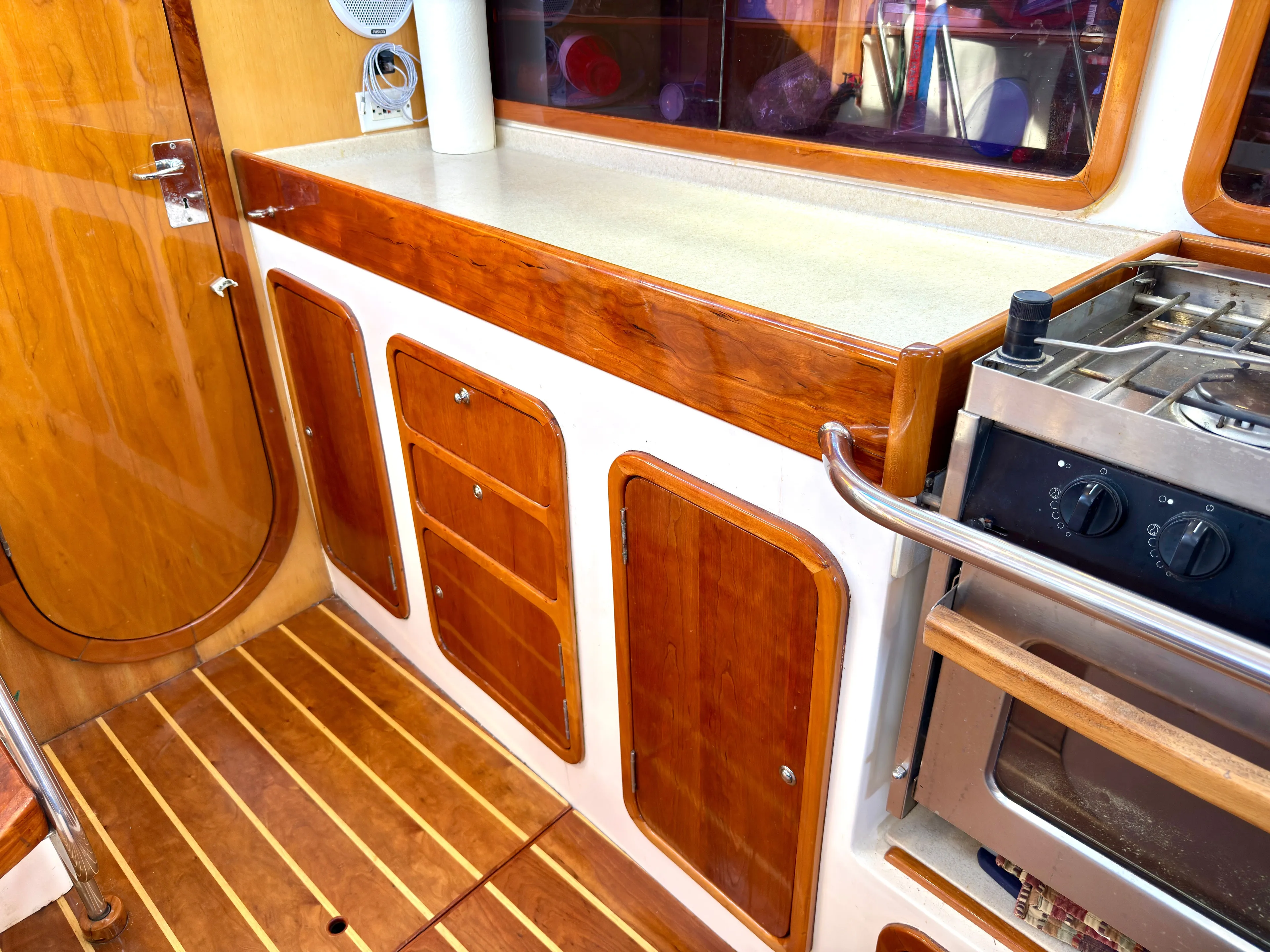 Uhambo Yacht Photos Pics 