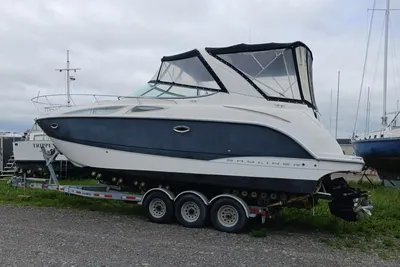 Bayliner 300