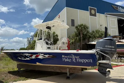 NauticStar 244 XTS