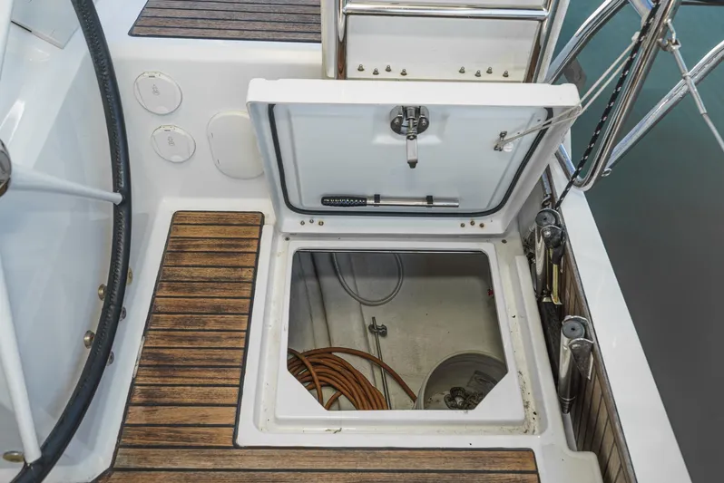 Ms T Yacht Photos Pics 