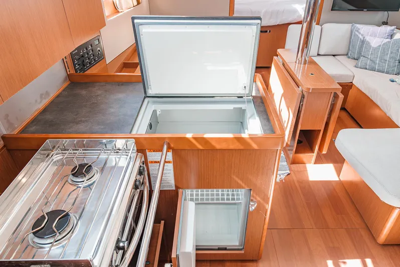 Ms T Yacht Photos Pics 