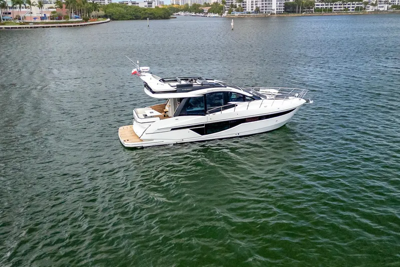 Tlor Yacht Photos Pics 