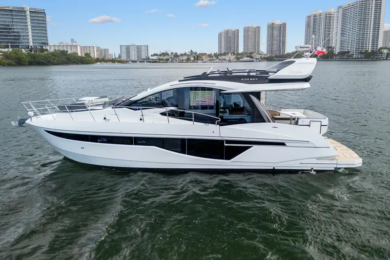 Tlor Yacht Photos Pics 